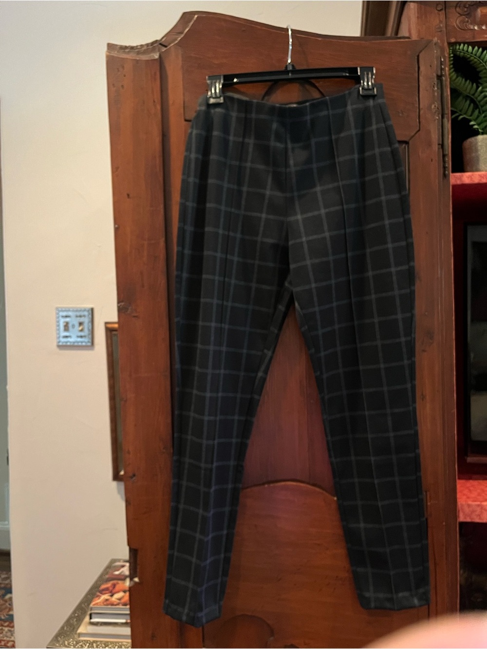 Tahari Navy Windowpane Skinny Pants